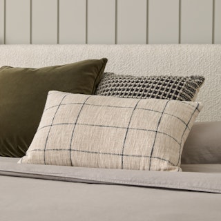 Rudbeck Pillow - Ivory Plaid