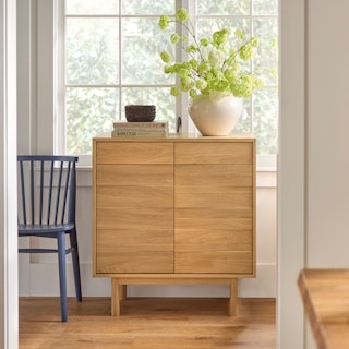 Merto 33" Cabinet - Natural Oak